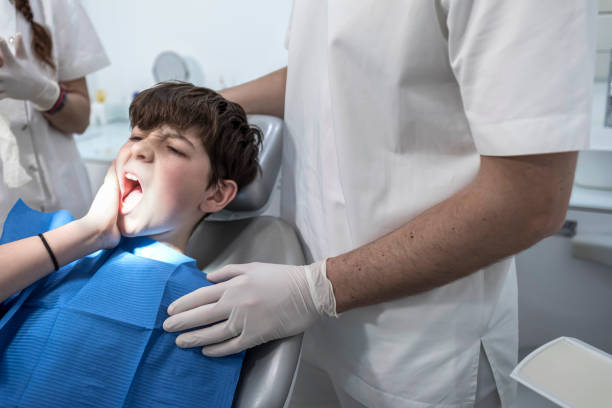 Best Weekend Emergency Dental Services in Kinsley, KS